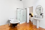 https://images.listonce.com.au/custom/160x/listings/112-ingles-street-port-melbourne-vic-3207/445/01928445_img_13.jpg?M-5zvAJJvno