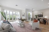 https://images.listonce.com.au/custom/160x/listings/112-lambert-road-toorak-vic-3142/325/01556325_img_01.jpg?KqypcGh7Foo