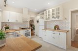 https://images.listonce.com.au/custom/160x/listings/112-lawson-street-blackburn-vic-3130/563/00815563_img_03.jpg?cTYZ2doeNak