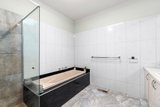 https://images.listonce.com.au/custom/160x/listings/112-manton-street-heidelberg-vic-3084/269/01782269_img_07.jpg?P8lHesTwE8o