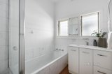 https://images.listonce.com.au/custom/160x/listings/112-marma-road-murrumbeena-vic-3163/494/01578494_img_08.jpg?fcx2_lwv2q8