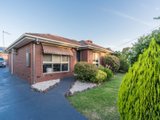 https://images.listonce.com.au/custom/160x/listings/112-parklands-avenue-chirnside-park-vic-3116/027/01524027_img_14.jpg?IbsxF7nqv3c