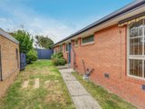 https://images.listonce.com.au/custom/160x/listings/112-quarry-road-mitcham-vic-3132/076/00971076_img_08.jpg?4Aas8cC2YXs