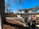 https://images.listonce.com.au/custom/160x/listings/112-starcross-avenue-croydon-vic-3136/134/01591134_img_10.jpg?sQxVJ79uwrA