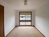 https://images.listonce.com.au/custom/160x/listings/112-staverly-road-herne-hill-vic-3218/962/01691962_img_05.jpg?0UuyZ_Uq5Ys