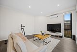 https://images.listonce.com.au/custom/160x/listings/112-stradbroke-crescent-mulgrave-vic-3170/858/01863858_img_07.jpg?b4JFlw9i_G8
