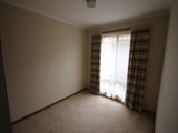 https://images.listonce.com.au/custom/160x/listings/112-vale-street-alfredton-vic-3350/892/01575892_img_09.jpg?fW4hEg4H1C8