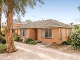 https://images.listonce.com.au/custom/160x/listings/11215-riversdale-road-box-hill-south-vic-3128/778/01743778_img_01.jpg?Chhg3t35spw