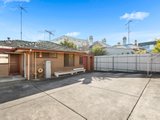 https://images.listonce.com.au/custom/160x/listings/1122-126-little-ryrie-street-geelong-vic-3220/299/01552299_img_07.jpg?TW3UmdvFSwM