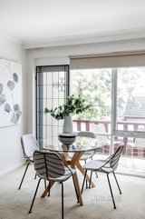 https://images.listonce.com.au/custom/160x/listings/1122-fisher-street-malvern-east-vic-3145/909/01442909_img_10.jpg?BY0nCxUhLm4