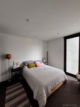 https://images.listonce.com.au/custom/160x/listings/1122-roseneath-street-clifton-hill-vic-3068/783/01727783_img_04.jpg?nKxog3sESBU