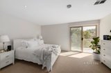 https://images.listonce.com.au/custom/160x/listings/11220-main-road-eltham-vic-3095/216/01500216_img_07.jpg?pk-WPnMZX9w