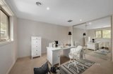 https://images.listonce.com.au/custom/160x/listings/11220-main-road-eltham-vic-3095/216/01500216_img_09.jpg?8w_ChPuJoGI