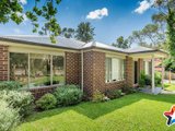 https://images.listonce.com.au/custom/160x/listings/1123-lincoln-road-croydon-vic-3136/913/01524913_img_02.jpg?TDFuv07mOsY