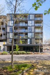 https://images.listonce.com.au/custom/160x/listings/11247-nelson-place-williamstown-vic-3016/771/01982771_img_10.jpg?aEW7nZQ-eeM
