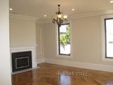 https://images.listonce.com.au/custom/160x/listings/11252-toorak-road-camberwell-vic-3124/046/01578046_img_06.jpg?us5-XzE_SkU