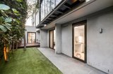 https://images.listonce.com.au/custom/160x/listings/1126-walsh-street-south-yarra-vic-3141/530/01737530_img_10.jpg?lsNxM1G97GA