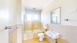 https://images.listonce.com.au/custom/160x/listings/1127-ewart-st-malvern-vic-3144/868/01898868_img_05.jpg?60M79EM43fI