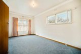 https://images.listonce.com.au/custom/160x/listings/1127-eyre-street-newington-vic-3350/936/01705936_img_06.jpg?duxRbg5J8Z4