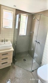 https://images.listonce.com.au/custom/160x/listings/1129-george-street-east-melbourne-vic-3002/591/01973591_img_11.jpg?DqPSBe53f_A