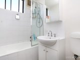 https://images.listonce.com.au/custom/160x/listings/1129-hyde-street-yarraville-vic-3013/569/01202569_img_06.jpg?luQVZRDSqwE