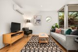 https://images.listonce.com.au/custom/160x/listings/113-5-daley-street-elwood-vic-3184/327/01845327_img_08.jpg?39P8KlyvILs