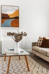 https://images.listonce.com.au/custom/160x/listings/113-brewer-road-bentleigh-vic-3204/461/01937461_img_15.jpg?TOt9WpeS0UY