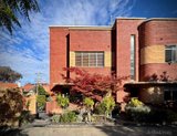 https://images.listonce.com.au/custom/160x/listings/113-burchett-street-brunswick-vic-3056/791/01716791_img_04.jpg?DiqLORB5CgQ