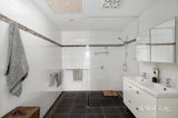 https://images.listonce.com.au/custom/160x/listings/113-ermington-place-kew-vic-3101/778/01771778_img_09.jpg?SE_uMKtyoRY