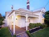 https://images.listonce.com.au/custom/160x/listings/113-garden-street-east-geelong-vic-3219/763/01699763_img_01.jpg?tD4uPGvGbH0