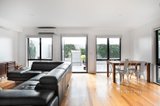 https://images.listonce.com.au/custom/160x/listings/113-kenilworth-parade-ivanhoe-vic-3079/802/01061802_img_05.jpg?T2XaGXC5kwA