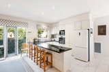 https://images.listonce.com.au/custom/160x/listings/113-kennon-street-doncaster-east-vic-3109/708/01597708_img_04.jpg?XbvvAtMhq_k