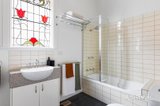 https://images.listonce.com.au/custom/160x/listings/113-keon-street-thornbury-vic-3071/297/01779297_img_03.jpg?TvnzG2Pk5o4