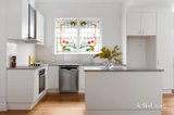 https://images.listonce.com.au/custom/160x/listings/113-keon-street-thornbury-vic-3071/297/01779297_img_07.jpg?SzBcOHJa7zs