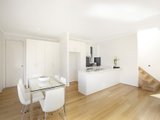 https://images.listonce.com.au/custom/160x/listings/113-mary-street-spotswood-vic-3015/903/01202903_img_05.jpg?_p1Q1lN_G_Q