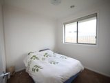 https://images.listonce.com.au/custom/160x/listings/113-melbourne-road-brown-hill-vic-3350/760/01575760_img_07.jpg?LUABXSKvzag