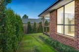 https://images.listonce.com.au/custom/160x/listings/113-price-avenue-montmorency-vic-3094/106/00902106_img_11.jpg?AKNDSX2tM9M