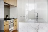 https://images.listonce.com.au/custom/160x/listings/113-raglan-street-south-melbourne-vic-3205/836/01164836_img_10.jpg?GLmatDpeB2g