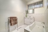 https://images.listonce.com.au/custom/160x/listings/113-therese-avenue-mount-waverley-vic-3149/873/00207873_img_07.jpg?dn_6uzsBvOg