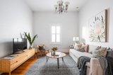 https://images.listonce.com.au/custom/160x/listings/113-tooronga-road-glen-iris-vic-3146/417/01162417_img_02.jpg?md26r-z5YTw
