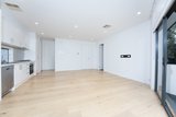 https://images.listonce.com.au/custom/160x/listings/113-whitehorse-road-blackburn-vic-3130/373/01986373_img_02.jpg?GecV3Ps5xpE