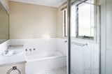 https://images.listonce.com.au/custom/160x/listings/1130-waiora-road-rosanna-vic-3084/022/00942022_img_09.jpg?NETQrOU1eFs