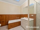 https://images.listonce.com.au/custom/160x/listings/1132-hull-road-croydon-vic-3136/651/01525651_img_14.jpg?zgG3o4aGvN4