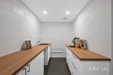 https://images.listonce.com.au/custom/160x/listings/114-16-kipling-avenue-mooroolbark-vic-3138/900/01909900_img_06.jpg?QulHq8UUsTY