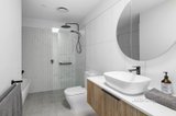 https://images.listonce.com.au/custom/160x/listings/114-alexandra-street-st-kilda-east-vic-3183/409/01564409_img_08.jpg?vRER9Z8PFNI