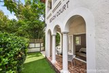 https://images.listonce.com.au/custom/160x/listings/114-beach-avenue-elwood-vic-3184/943/01793943_img_02.jpg?sw8YLRTVHZ8