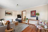 https://images.listonce.com.au/custom/160x/listings/114-beaconsfield-road-briar-hill-vic-3088/730/01645730_img_02.jpg?W8pz3eZOxyo