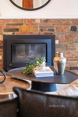 https://images.listonce.com.au/custom/160x/listings/114-belmont-road-east-croydon-south-vic-3136/132/01734132_img_03.jpg?aq6iq21jam0
