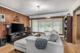 https://images.listonce.com.au/custom/160x/listings/114-bridge-street-eltham-vic-3095/129/01305129_img_02.jpg?zTNcJEA23cc