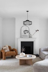 https://images.listonce.com.au/custom/160x/listings/114-brougham-street-eltham-vic-3095/901/01716901_img_04.jpg?-Upt5axrBBM
